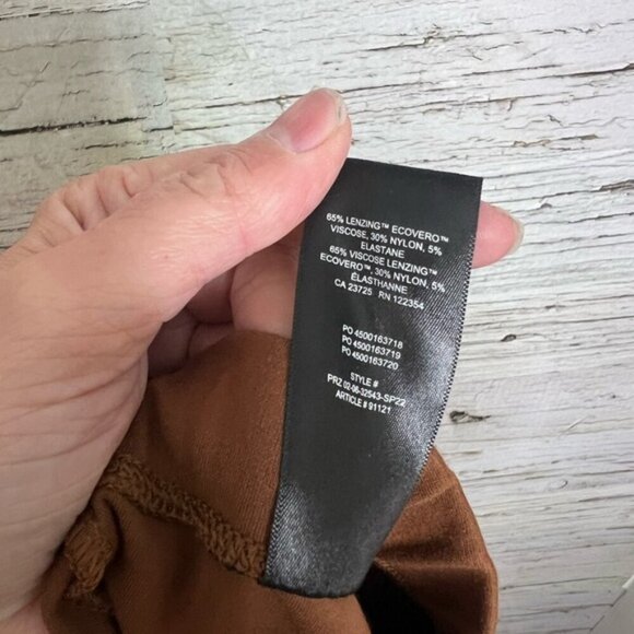 Aritzia sun-Deh brown brown sweat pants size small - Picture 8 of 8